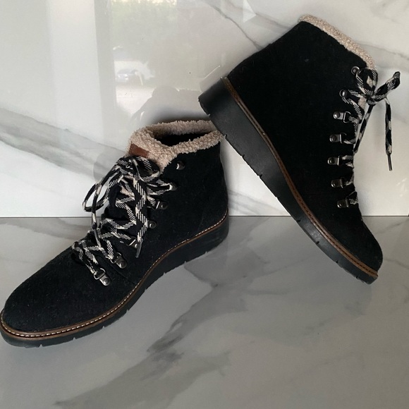 Dr. scholl’s gray fabric & faux fur ankle boots size 9.5 - Picture 2 of 8